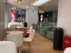 大堂-奈雪的茶(大连新玛特店)