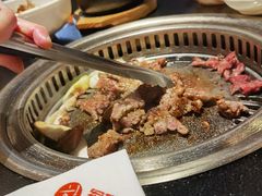 -军硕烤肉·部队火锅(二七万达店)