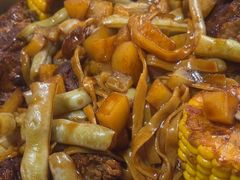 -内蒙焖面大盆骨餐馆(山大路店)