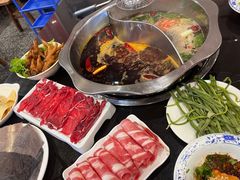 -重庆风光老灶火锅城(同德广场店)