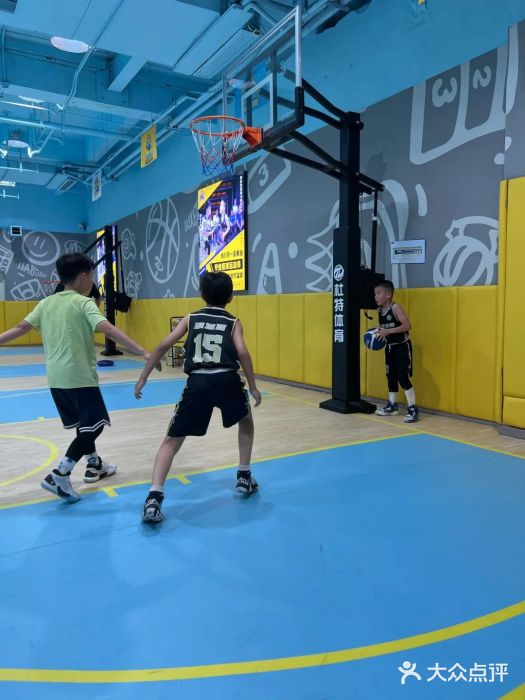 杜特体育青少年篮球训练营(西联广场校区)图片