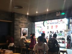 大堂-星巴克(广州动漫星城东区店)