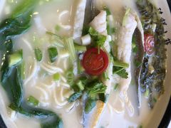 雪菜黄鱼面-玖鲜小笼(中山广场店)