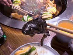 -万里闯关东铁锅炖菜馆(高新旗舰店)