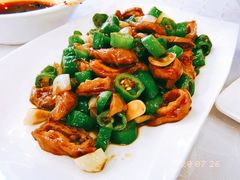 腊八蒜烧肥肠-水煮鱼乡·川京菜(蛇口店)