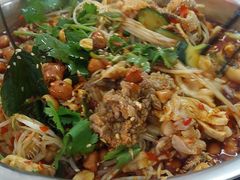 -周良天山牛杂城(天山路总店)