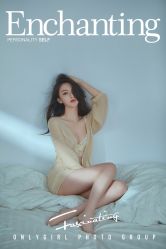 -onlygirl摄影美学馆高端定制(江滩店)