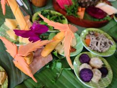 凉拌菌菇-自助餐厅