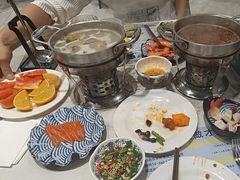 -金马门国际美食百汇(珞喻路店)