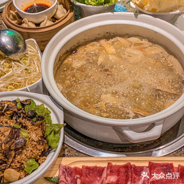 又到了云南人觉得菌子有毒是因为没有煮熟的季节啦