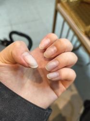 -灰姑娘美甲美睫馆