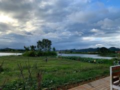 -夏屿湖畔.落日湖景餐厅(普者黑景区店)
