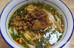 Sauce Pork Noodles