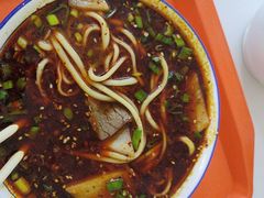 -陆元丰·兰州纯汤牛肉面(自强西路店)
