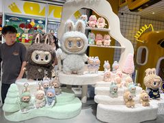 -泡泡玛特POPMART(上海环球港店)