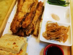-闻道食府烙饼卷带鱼(原车耳营店原大觉寺店)