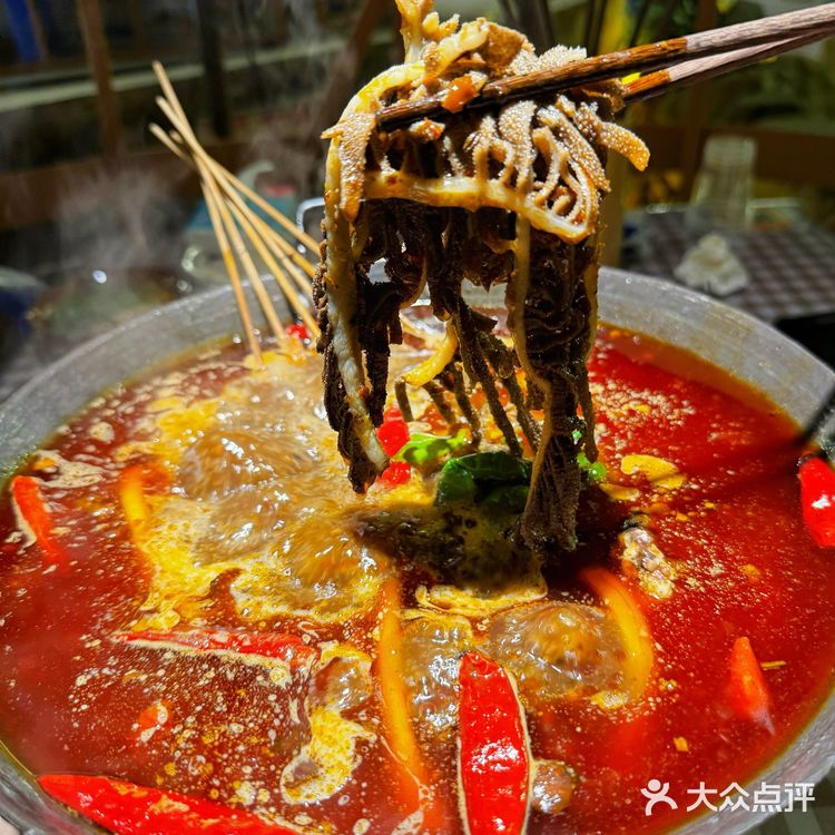 小区里的重庆火锅