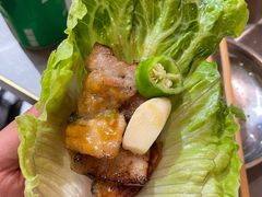 -围炉肉舍•炭烤活鳗•丹东海鲜烤肉(步行街店)