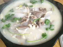-黎老幺光雾山黄羊汤锅