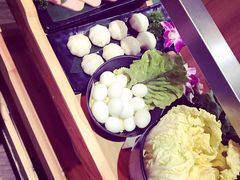 -三人行骨头王火锅(长寿店)