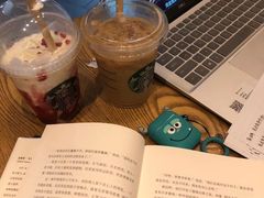 -星巴克(深圳宝能太古城南区店)