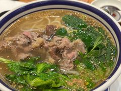 -云阿蛮云南生烫牛肉米线(奉贤路店)