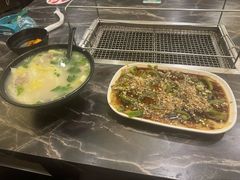 羊肉汤-红棚子肚绷·徐州烧烤(南京店)