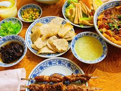 老北京炸灌肠-门框胡同百年卤煮(新街口店)