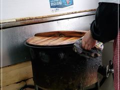 -黄阿姨锅贴大王(万航渡路店)