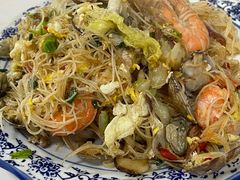 海鲜炒米粉-一路飘香面馆
