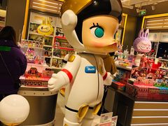 -泡泡玛特POPMART(上海环球港店)