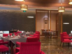 -粤尚腾香居中餐厅(首都机场希尔顿店)