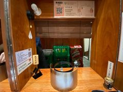 -独食火锅·半米屋台(直营总店)