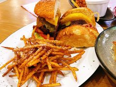 -HELLO 27 意面·沙拉·帕尼尼