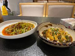 -万重锦·人文川菜馆(骡马市店)