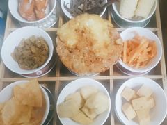 -鸡遇虾煲干锅火锅(小寨金莎店)