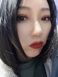 -红馆妆造(中央大街店)