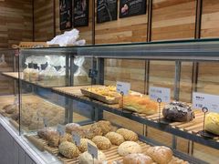 面包甜点陈列柜-野上麦田(中贸广场店)