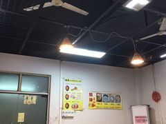 大堂-醋缘臭屁醋养生火锅