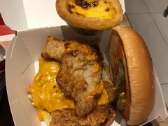 脏脏芝士鳕鱼鸡腿堡-肯德基(东直门来福士店)