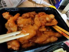 -洪姐川菜东北菜铁锅炖(天生丽街店)
