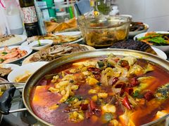 -小小河边鱼(天润城店)
