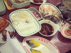 -四囍码头海鲜烧烤自助火锅(外滩南京东路悦荟广场店)