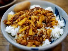 -红猪卤肉饭(大西洋美食城店)