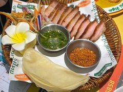 -小小集渔·泰式大排档(太古里香槟店)