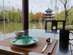 -丽江悦榕庄酒店-明月·雪山庭院餐厅