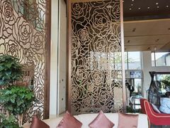 -昆明华邑酒店-鲜艳全日餐厅