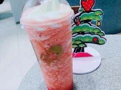 芝芝莓莓桃-喜茶(广州中山六路店)