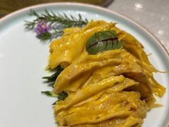 黄芥末鲜鸭掌-大碗居·烤鸭·鱼头泡饼(天坛东门店)