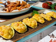 三文鱼鲜果色拉-宴鲜森·老底子杭帮菜(河坊街店)